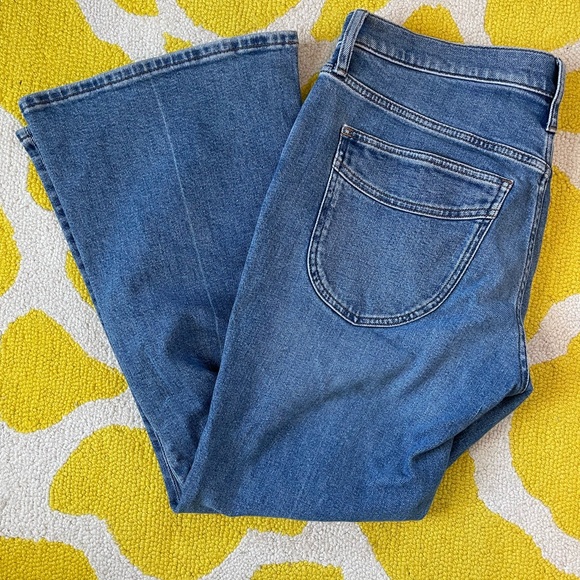 Madewell The Flea Market Flare Petite Jean - Picture 6 of 10